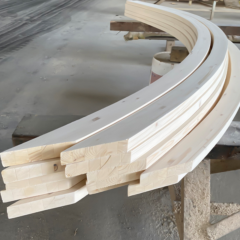 Glulam curvis abiegnis