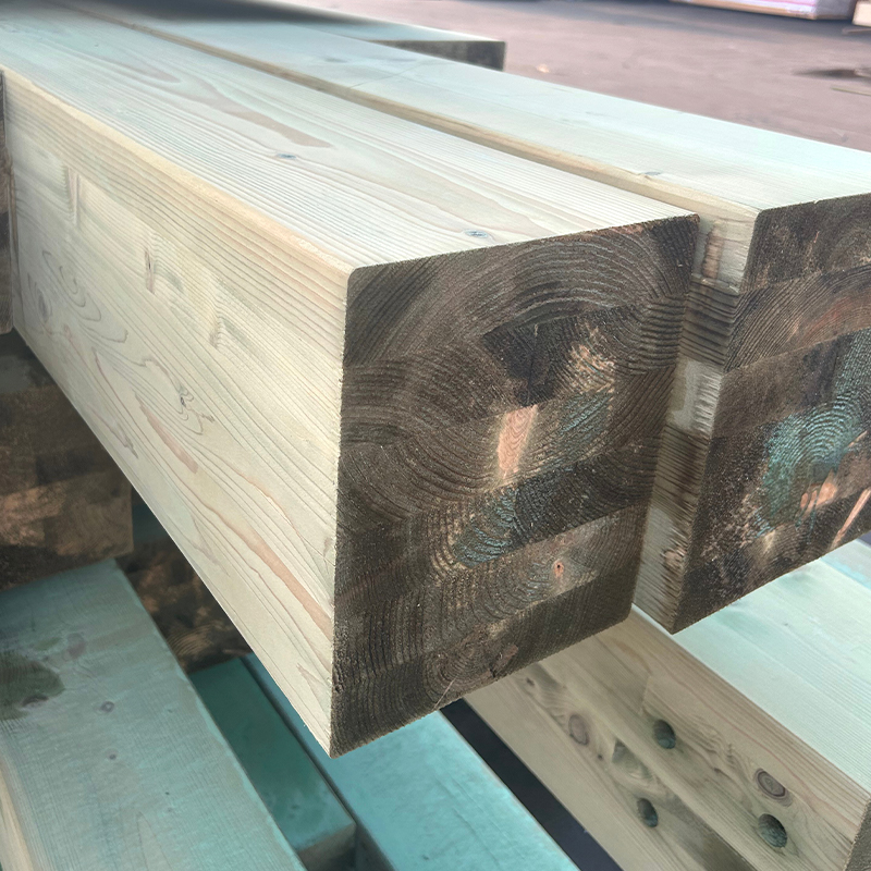 Spruce Pressura agitur ligno