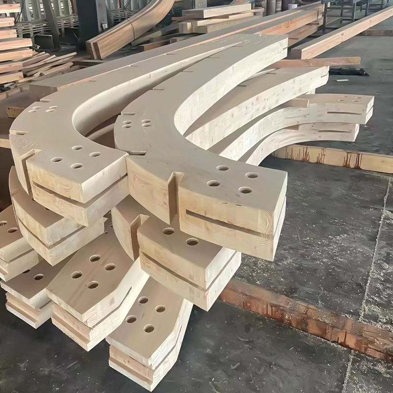 Glulam curvis abiegnis